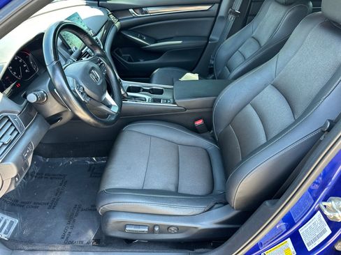 Used 2020 Honda Accord Sport image 7