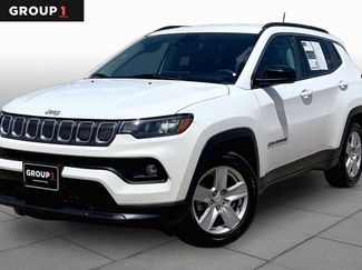 Used 2022 Jeep Compass Latitude FWD video 1
