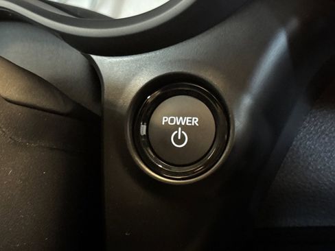 Certified 2026 Toyota Sienna XSE AWD/4WD image 30