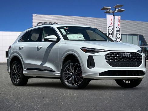 New 2025 Audi Q5 2.0T Premium Plus w/ Premium Plus image 2