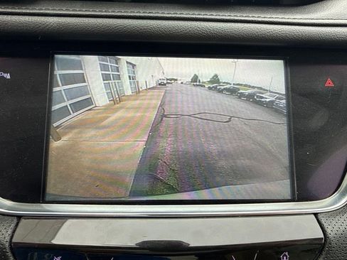 Used 2018 Cadillac XT5 Luxury w/ Driver Awareness Package AWD/4WD image 21