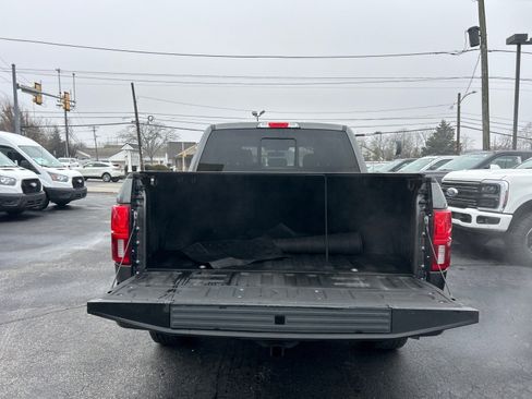 Certified 2019 Ford F150 Platinum w/ Equipment Group 701A Luxury image 15