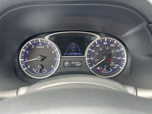 Used 2020 INFINITI QX60 Luxe w/ Essential Package AWD/4WD image 17