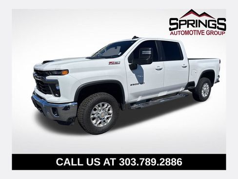 Used 2025 Chevrolet Silverado 2500 LT AWD/4WD image 1