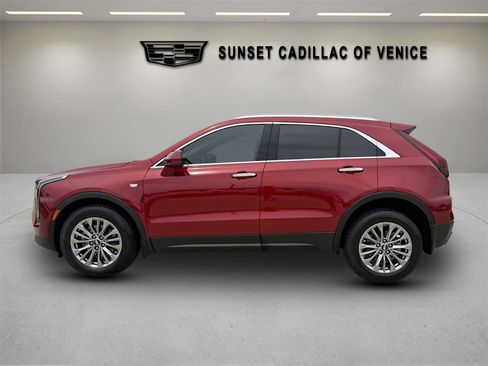 Certified 2024 Cadillac XT4 Premium Luxury FWD image 6