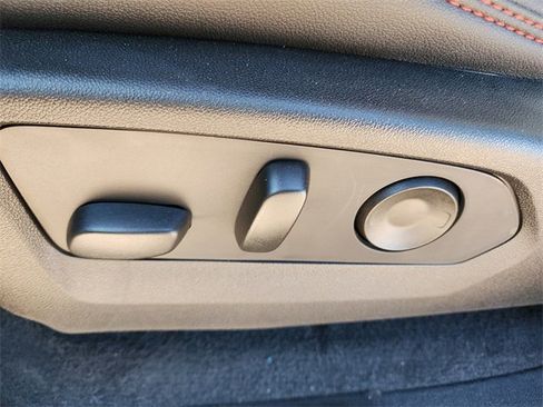 New 2026 Chevrolet Colorado Z71 w/ Technology Package image 11