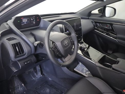 Used 2023 Toyota bZ4X AWD image 11
