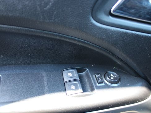 Used 2021 Chevrolet Colorado LT w/ Fleet Safety Package RWD image 20