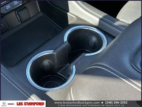 Certified 2023 GMC Yukon SLT image 36