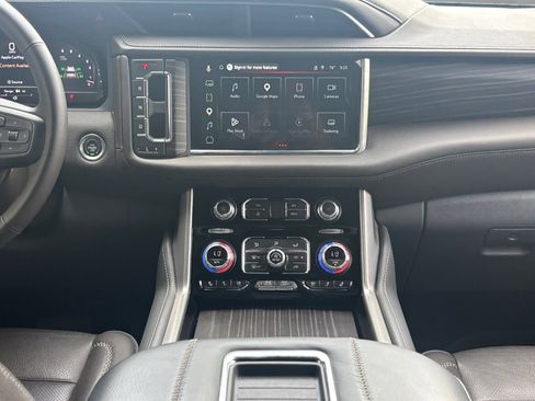 Used 2023 GMC Yukon XL Denali w/ Max Trailering Package image 3