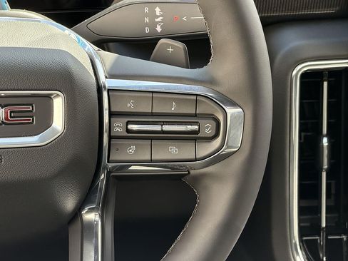 New 2026 GMC Yukon XL Elevation w/ Elevation Premium Package RWD image 11