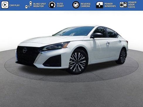 New 2025 Nissan Altima 2.5 SV image 1