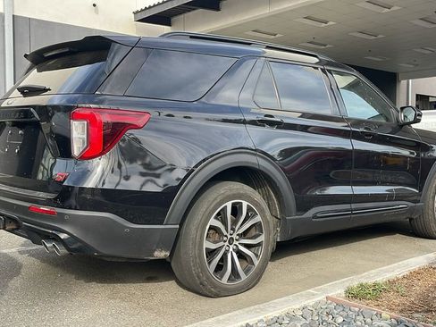 Used 2020 Ford Explorer ST image 3