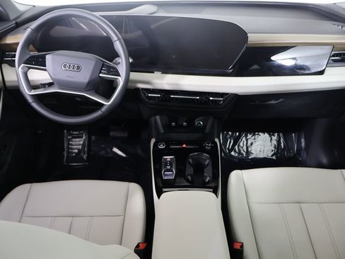 Used 2025 Audi Q6 e-tron Premium Plus w/ Premium Plus image 28