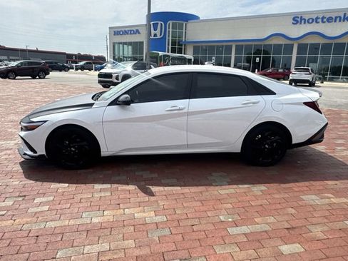 Used 2026 Hyundai Elantra Sport w/ Cargo Package FWD image 33