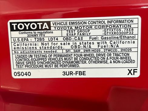 Used 2016 Toyota Tundra SR5 w/ SR5 Upgrade Package AWD/4WD image 21