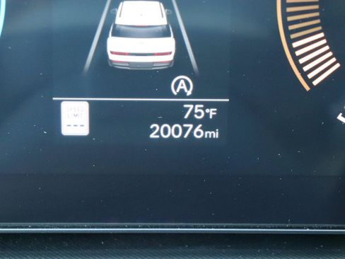 Used 2026 Hyundai Santa Fe SEL FWD image 35