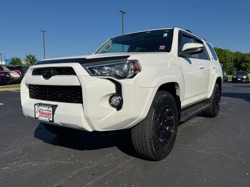 Used 2019 Toyota 4Runner SR5 Premium AWD/4WD image 8