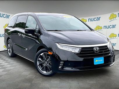 Used 2023 Honda Odyssey Elite