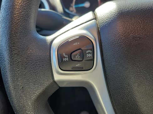 Used 2017 Ford Fiesta SE image 21