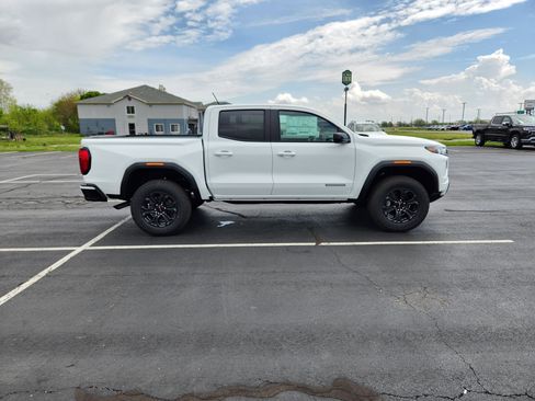 New 2025 GMC Canyon Elevation w/ Convenience Package image 5