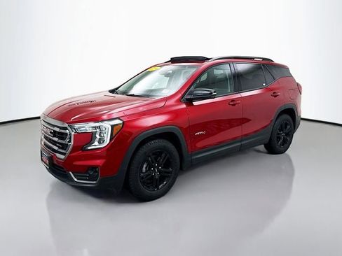 Used 2024 GMC Terrain AT4 w/ Infotainment Package II image 3