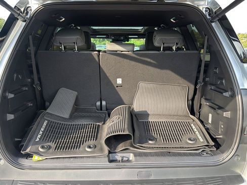 Used 2026 Toyota Sequoia Capstone AWD/4WD image 36