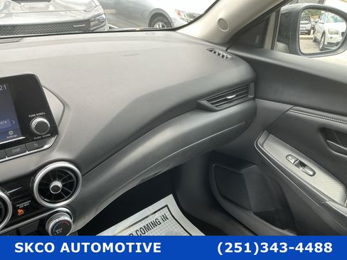 Used 2025 Nissan Sentra S FWD image 24