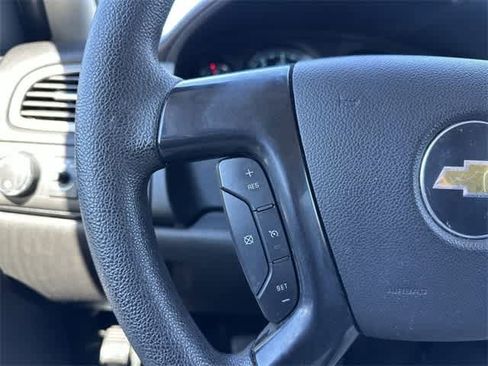 Used 2014 Chevrolet Tahoe 4WD image 20