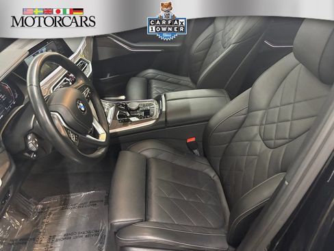 Used 2023 BMW X5 xDrive40i w/ Premium Package AWD/4WD image 10