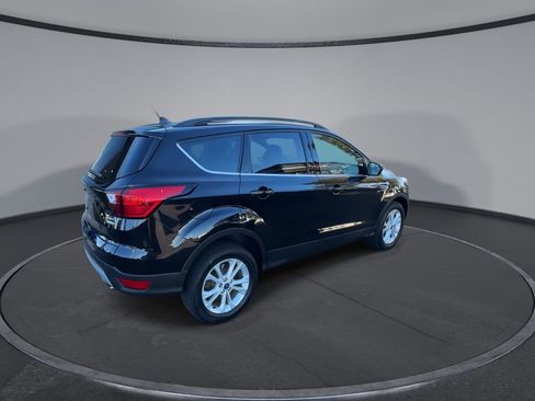 Used 2019 Ford Escape SEL image 8