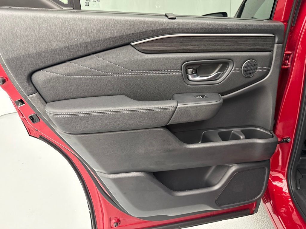 New 2026 Honda Pilot Touring image 17