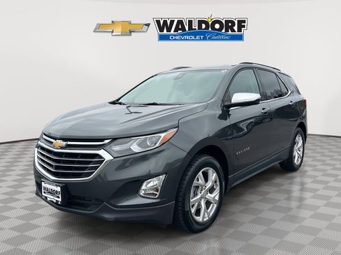 Used 2020 Chevrolet Equinox Premier image 3