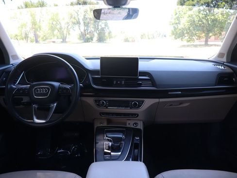 Used 2018 Audi Q5 2.0T Premium Plus w/ Premium Plus Package AWD/4WD image 16