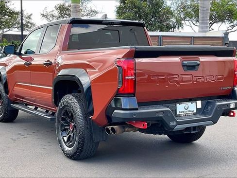 Used 2024 Toyota Tacoma TRD Pro AWD/4WD image 10