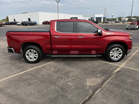 Used 2023 Chevrolet Silverado 1500 LTZ AWD/4WD image 7