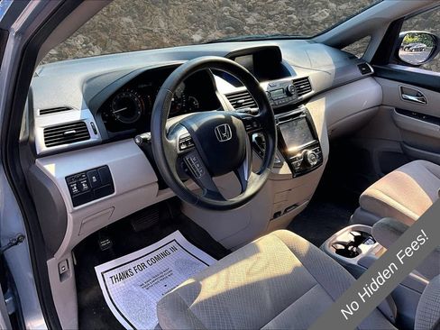 Used 2014 Honda Odyssey EX image 7
