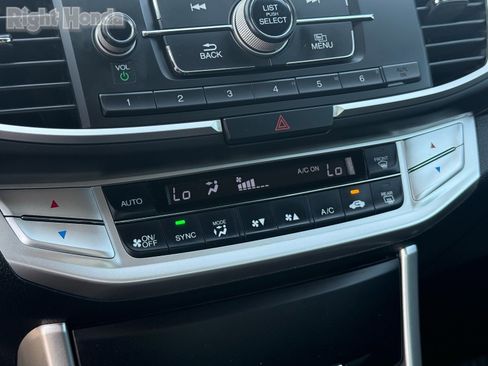 Used 2014 Honda Accord Sport image 23