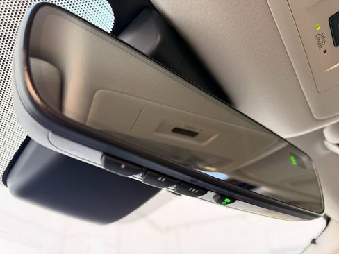 Used 2018 Lexus IS 300 AWD w/ Comfort Package image 30