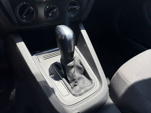Used 2016 Volkswagen Jetta S FWD image 30