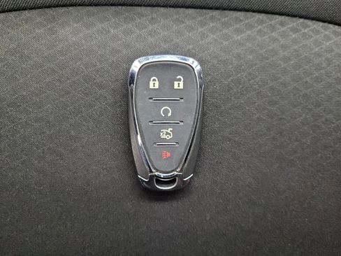 Used 2024 Chevrolet Malibu LT image 32