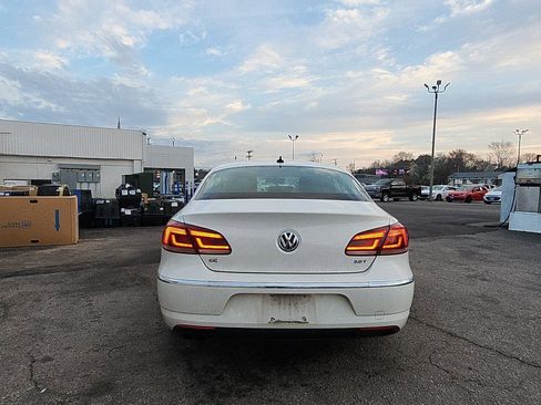 Used 2013 Volkswagen CC Lux image 4