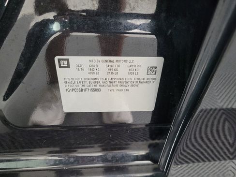 Used 2015 Chevrolet Cruze LT w/ Technology Package FWD image 33