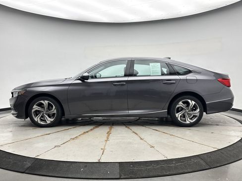 Used 2020 Honda Accord EX image 2