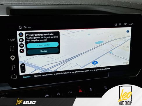 Used 2023 GMC Sierra 1500 SLT w/ SLT Premium Package AWD/4WD image 16