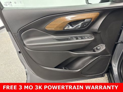 Used 2021 GMC Terrain SLE w/ Driver Convenience Package image 6