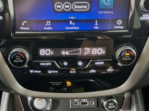 Used 2024 Nissan Murano SV image 22