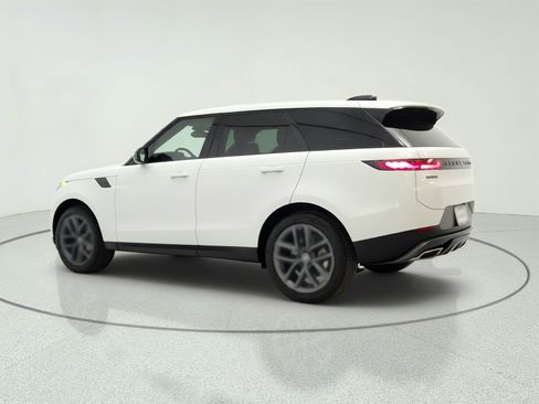 Used 2025 Land Rover Range Rover Sport SE AWD/4WD image 7