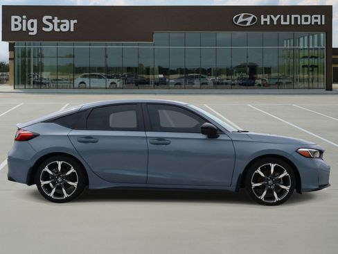 Used 2025 Honda Civic Sport Touring image 5