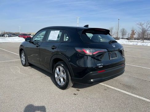 Used 2023 Honda HR-V LX image 6